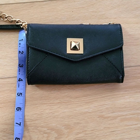 3 for $15 Small Aldo cross body bag - Picture 2 of 4